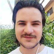 Soy una persona joven proactiva, muy empática y con paciencia además de facilidad para darme a entender.
Llevo dentro la docencia y me gusta mucho ser profesor.